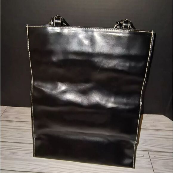 Walt Disney’s Vintage Mickey Mouse Vinyl Tote Handbag With Magnetic Snap Close - Picture 9 of 13